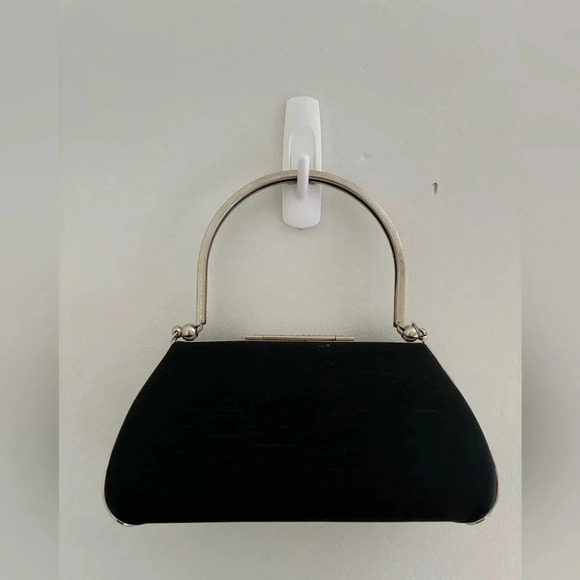 Vintage Hard Shell Evening Purse with Jeweled Clasp and Chain - Picture 2 of 11